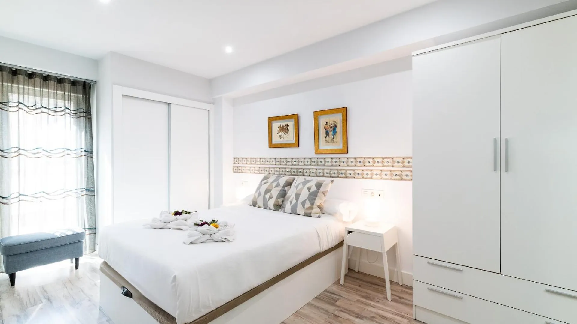 Oasis Centro De Granada Apartment