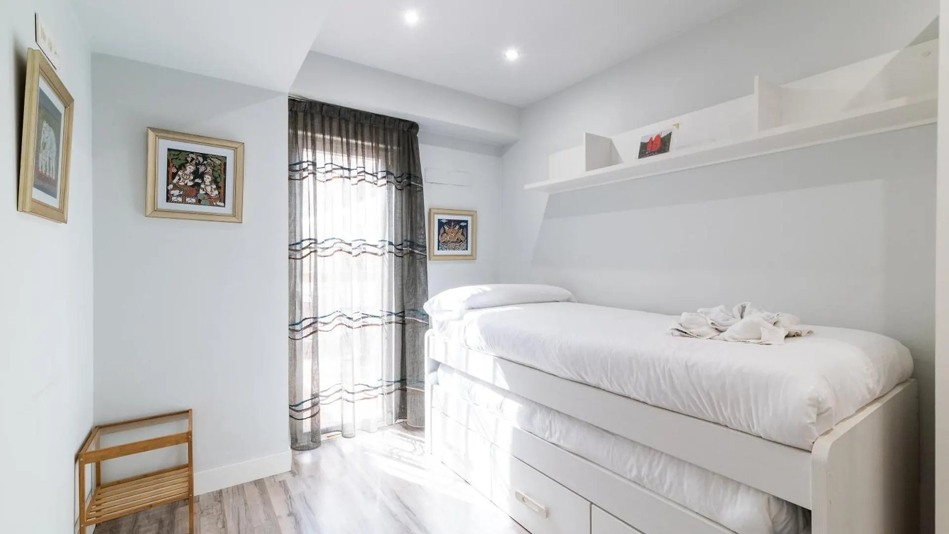 Oasis Centro De Granada Apartment Spain